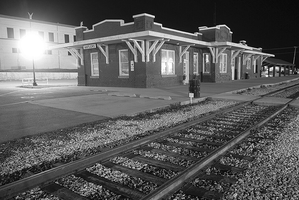 Historic railway depot — Antlers, Oklahoma